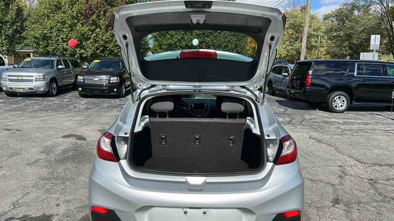 2019 Chevrolet Cruze LS