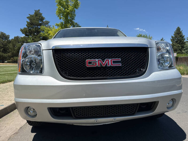 2010 GMC Yukon XL for sale at Colfax Motors in Denver CO