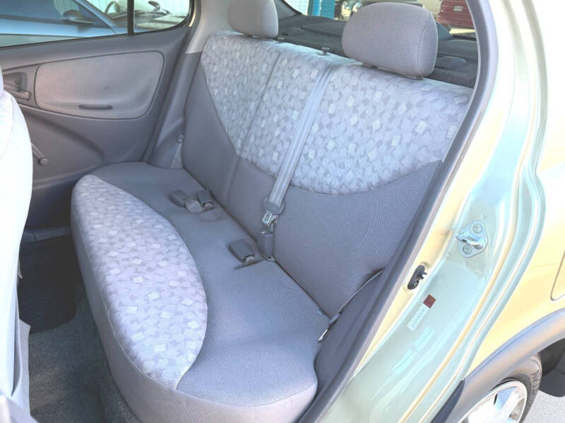 2001 Toyota ECHO