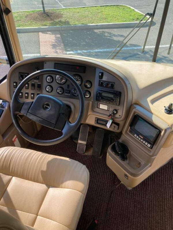 2007 Freightliner XCS Chassis