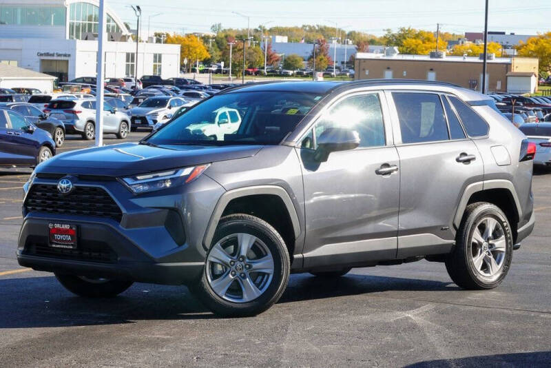 2022 Toyota RAV4 Hybrid XLE