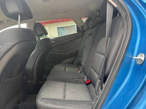 2016 Hyundai Tucson SE
