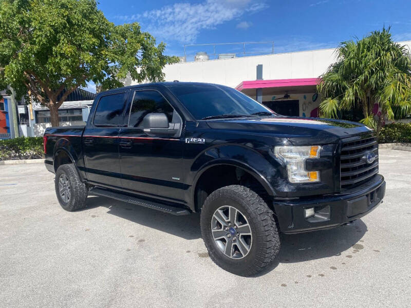 2016 Ford F-150 XLT photo 30