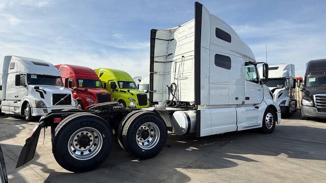 2019 Volvo VNL for sale at KING TRUCK TRAILER SALES in Bakersfield, CA