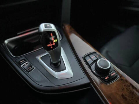 2013 BMW 3 Series 320i xDrive