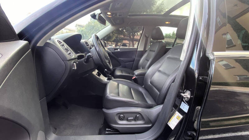 2017 Volkswagen Tiguan 2.0T Wolfsburg Edition 4Motion