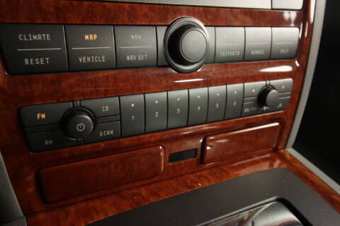 2004 Volkswagen Phaeton V8