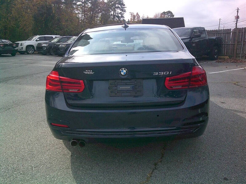 2017 BMW 3 Series 330i