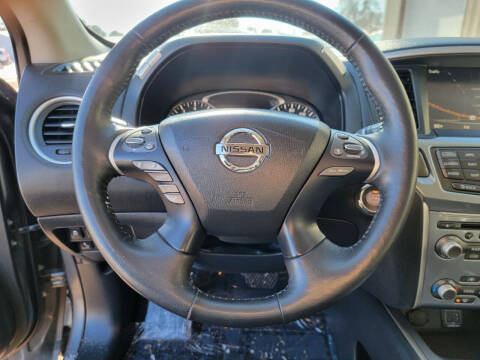 2019 Nissan Pathfinder SL