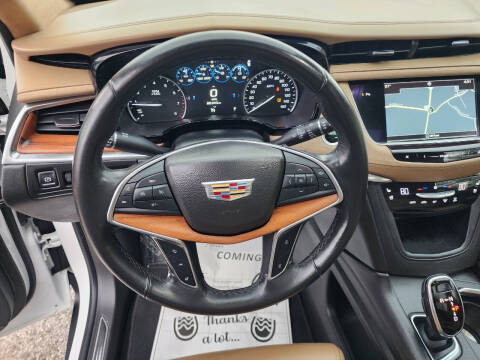 2017 Cadillac XT5 Platinum