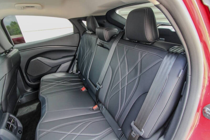 2024 Ford Mustang Mach-E Select