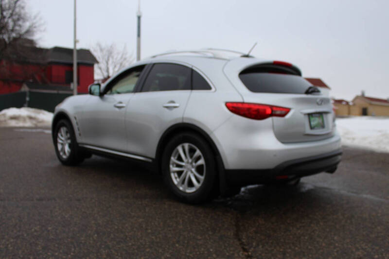 2010 Infiniti FX35