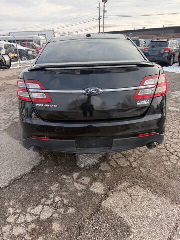 2013 Ford Taurus SHO