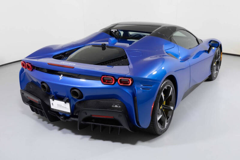 2024 Ferrari SF90 Spider