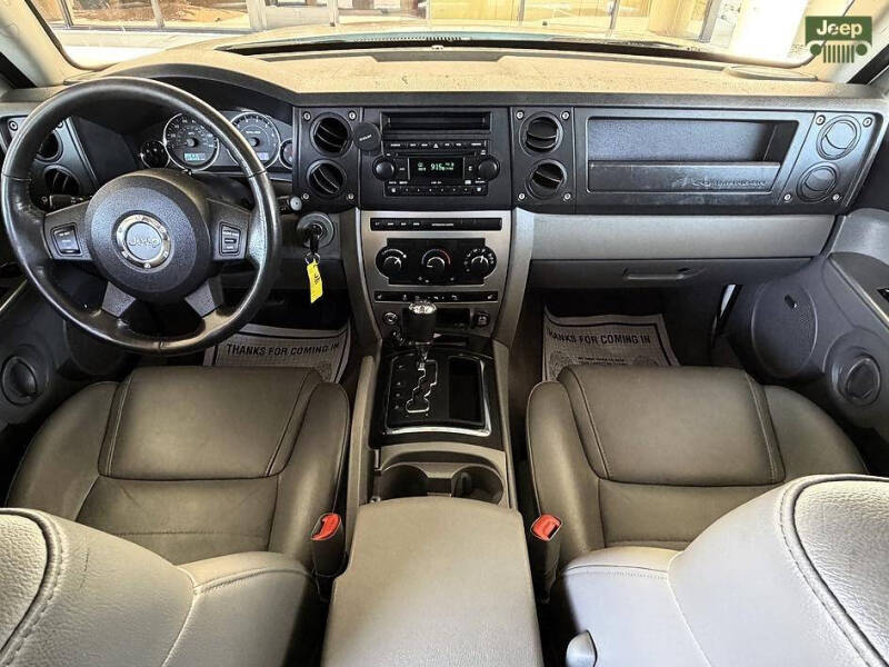2007 Jeep Commander Sport