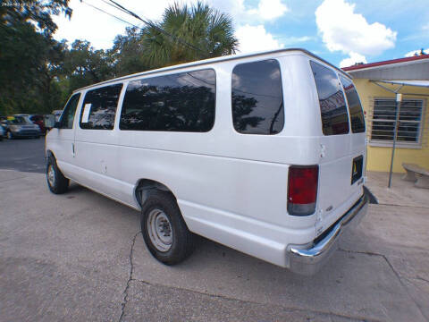 2012 Ford E-Series E-350 SD XLT