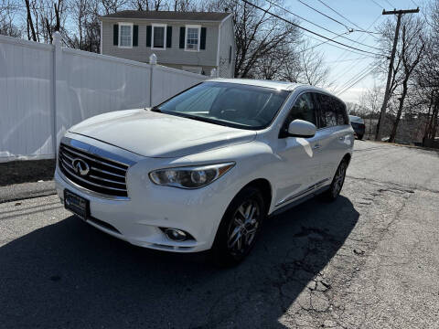 2013 Infiniti JX35 for sale at MOTORS EAST in Cumberland RI