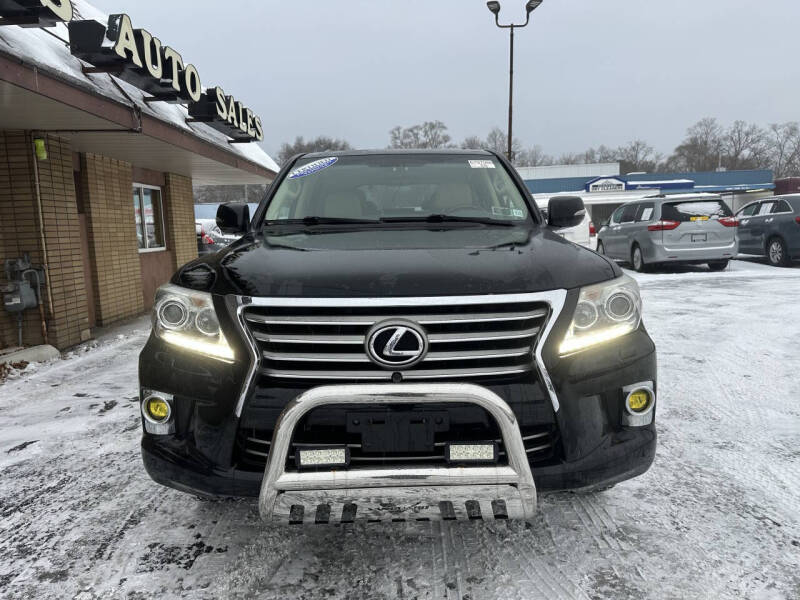 2014 Lexus LX 570