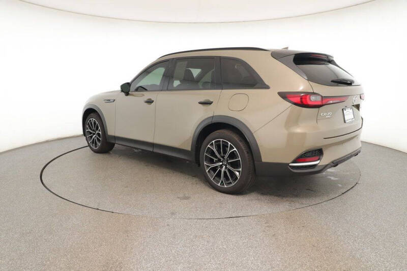 2025 Mazda CX-70 Plug-in Hybrid Premium