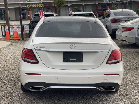 2017 Mercedes-Benz E-Class E 300