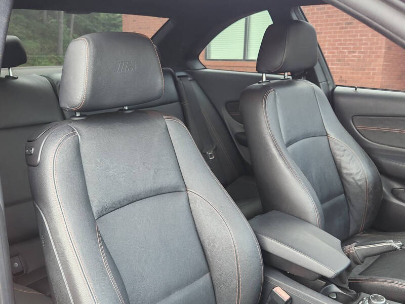 2011 BMW 1 Series M
