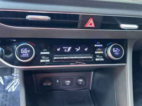 2022 Hyundai Sonata SEL Plus