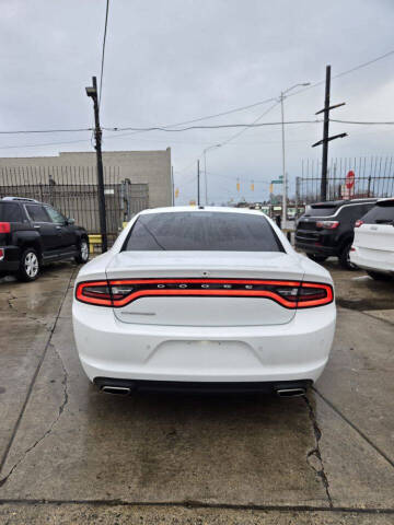 2019 Dodge Charger SXT