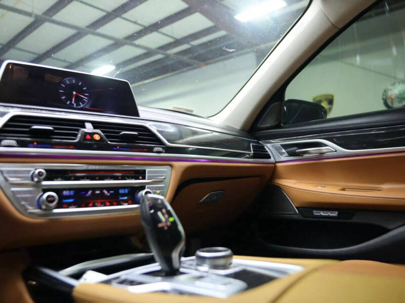 2016 BMW 7 Series 740i