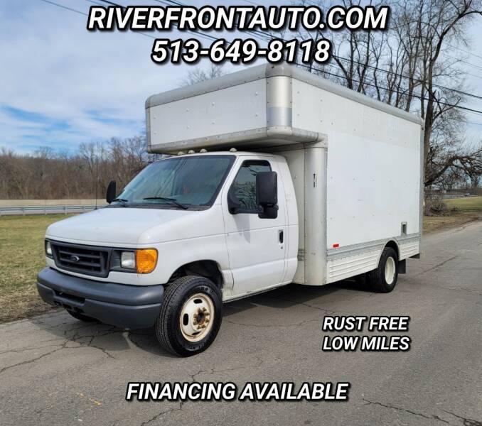 2007 Ford E-Series for sale at Riverfront Auto Sales in Middletown OH