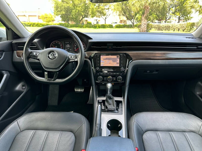 2020 Volkswagen Passat SEL