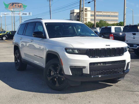 2023 Jeep Grand Cherokee L for sale at GATOR'S IMPORT SUPERSTORE in Melbourne FL
