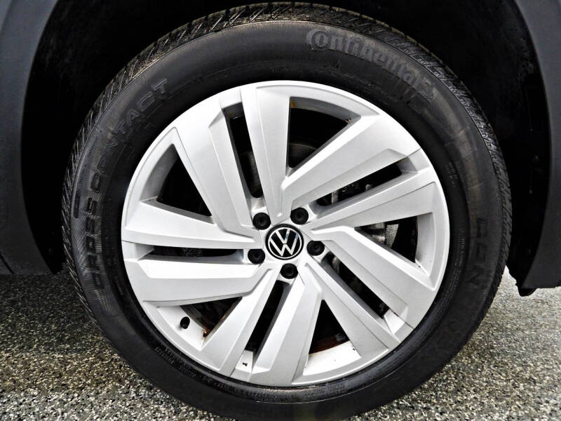 2022 Volkswagen Atlas Cross Sport SE 4Motion