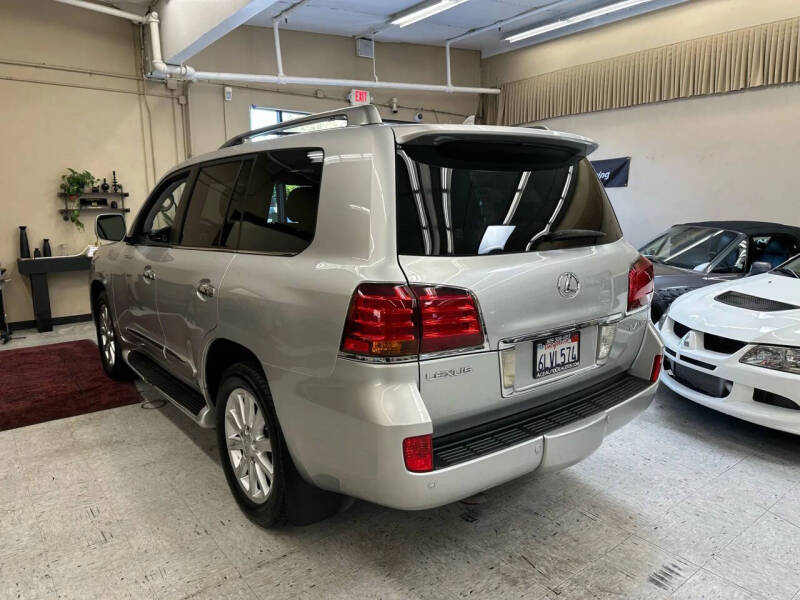 2010 Lexus LX 570