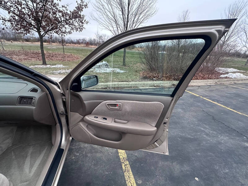 2000 Toyota Camry LE