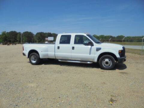 2009 Ford F350XL Dually Truck for sale at Vehicle Network - Dick Smith Equipment in Goldsboro NC