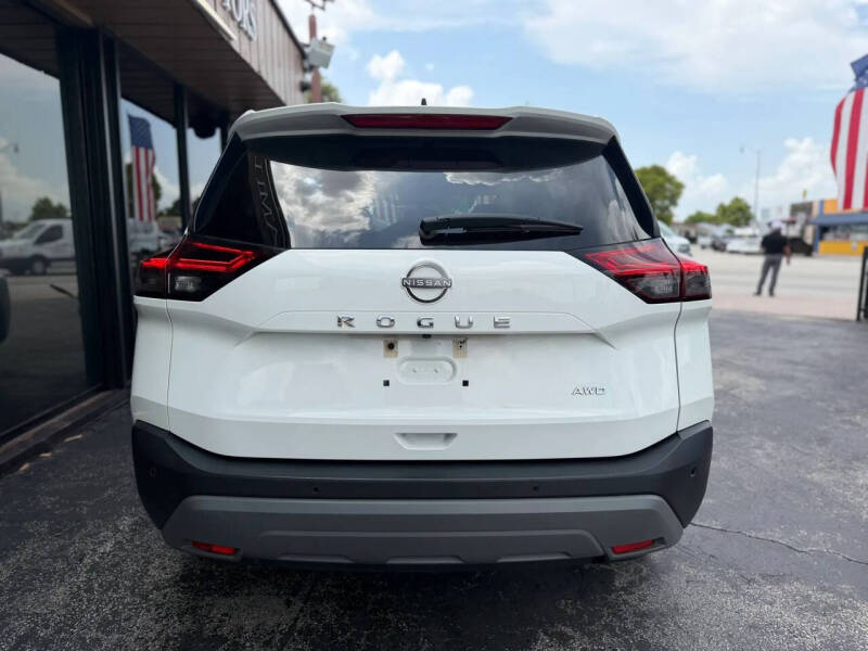2023 Nissan Rogue S