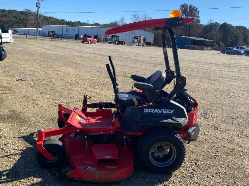 2017 Gravely Pro-Turn 272