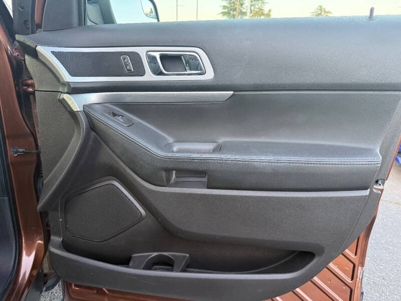 2012 Ford Explorer XLT