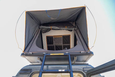 1983 Land Rover Santana