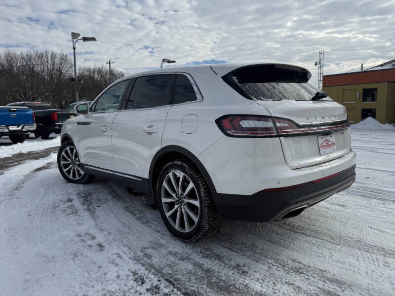 2019 Lincoln Nautilus Select