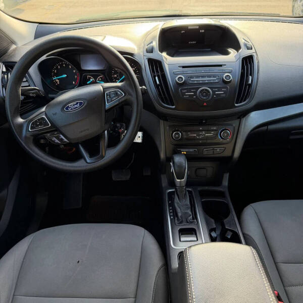 2017 Ford Escape S