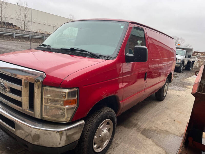 2008 Ford E-Series for sale at Enterprise Ave Auto Sales in Cleveland OH