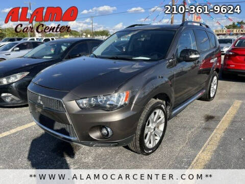 2010 Mitsubishi Outlander for sale at Alamo Car Center in San Antonio TX