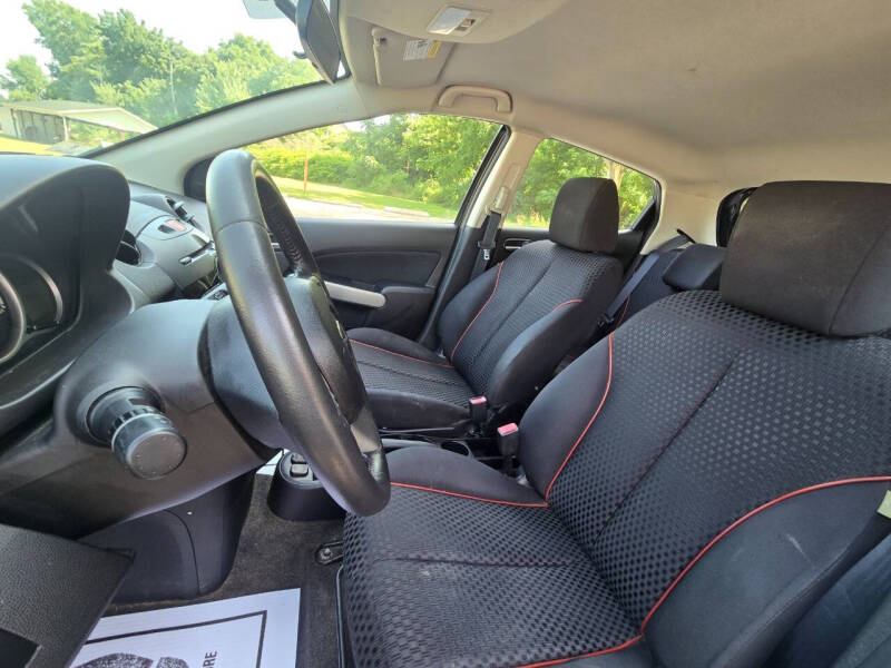 2012 Mazda MAZDA2 Touring