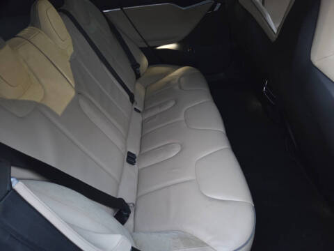 2013 Tesla Model S Performance