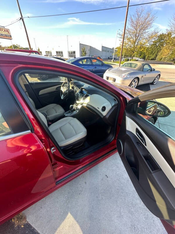 2012 Chevrolet Cruze LTZ photo 10