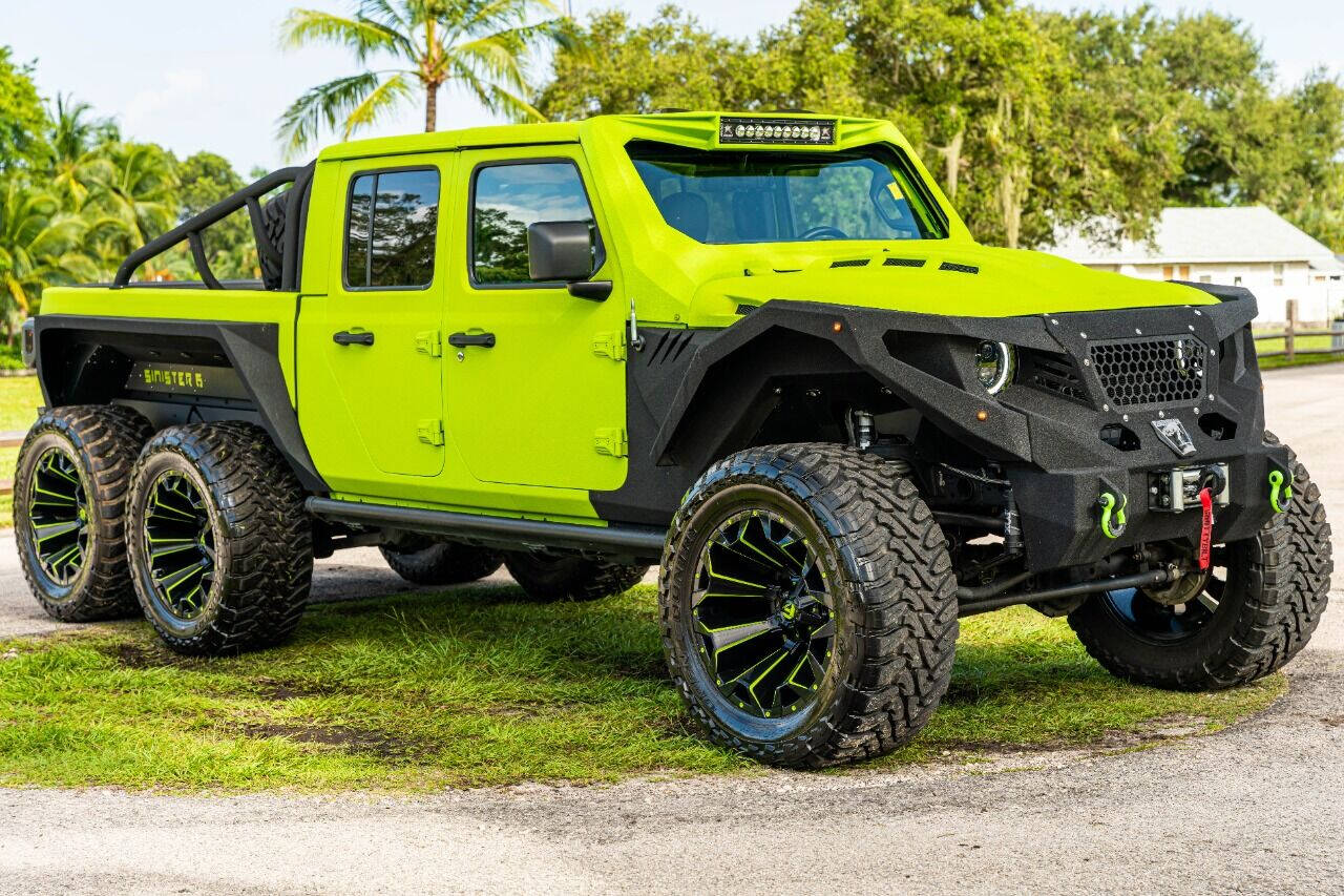 2022 JEEP Gladiator Pickup - $147,995
