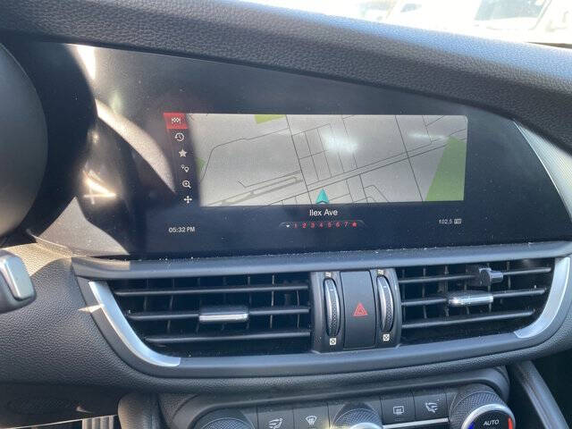 2018 Alfa Romeo Giulia Ti Sport