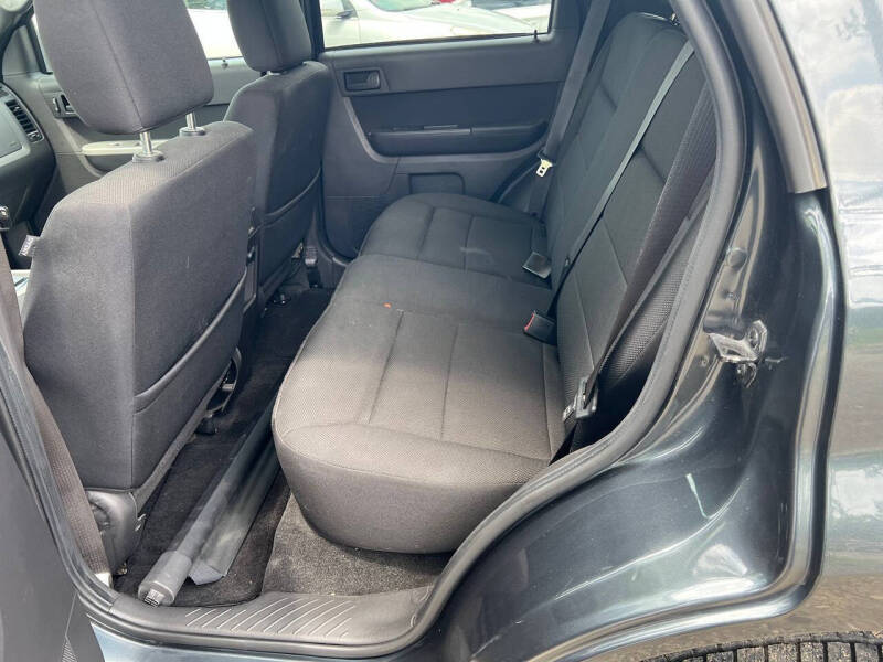 2009 Ford Escape XLT