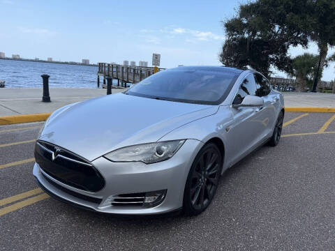 2013 Tesla Model S